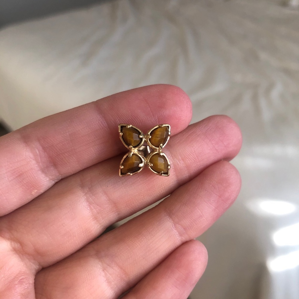 Kendra Scott stud earrings